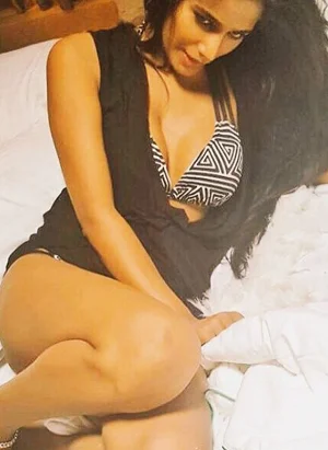 Russian escorts In Noida
